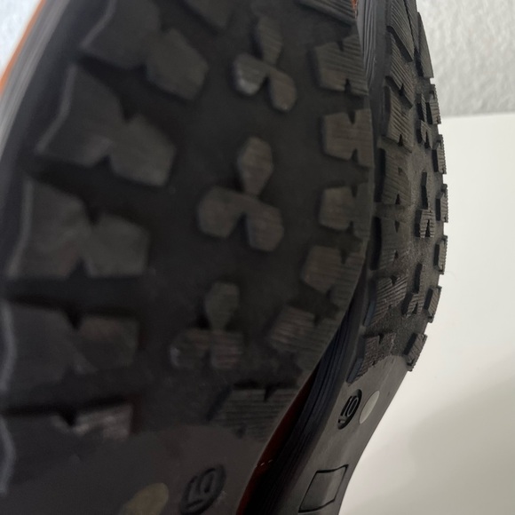 St. Johns Bay Womens Dalian Chelsea Ankle Boots Brown Low Heel Zip Size 10 Shoes - Picture 12 of 12